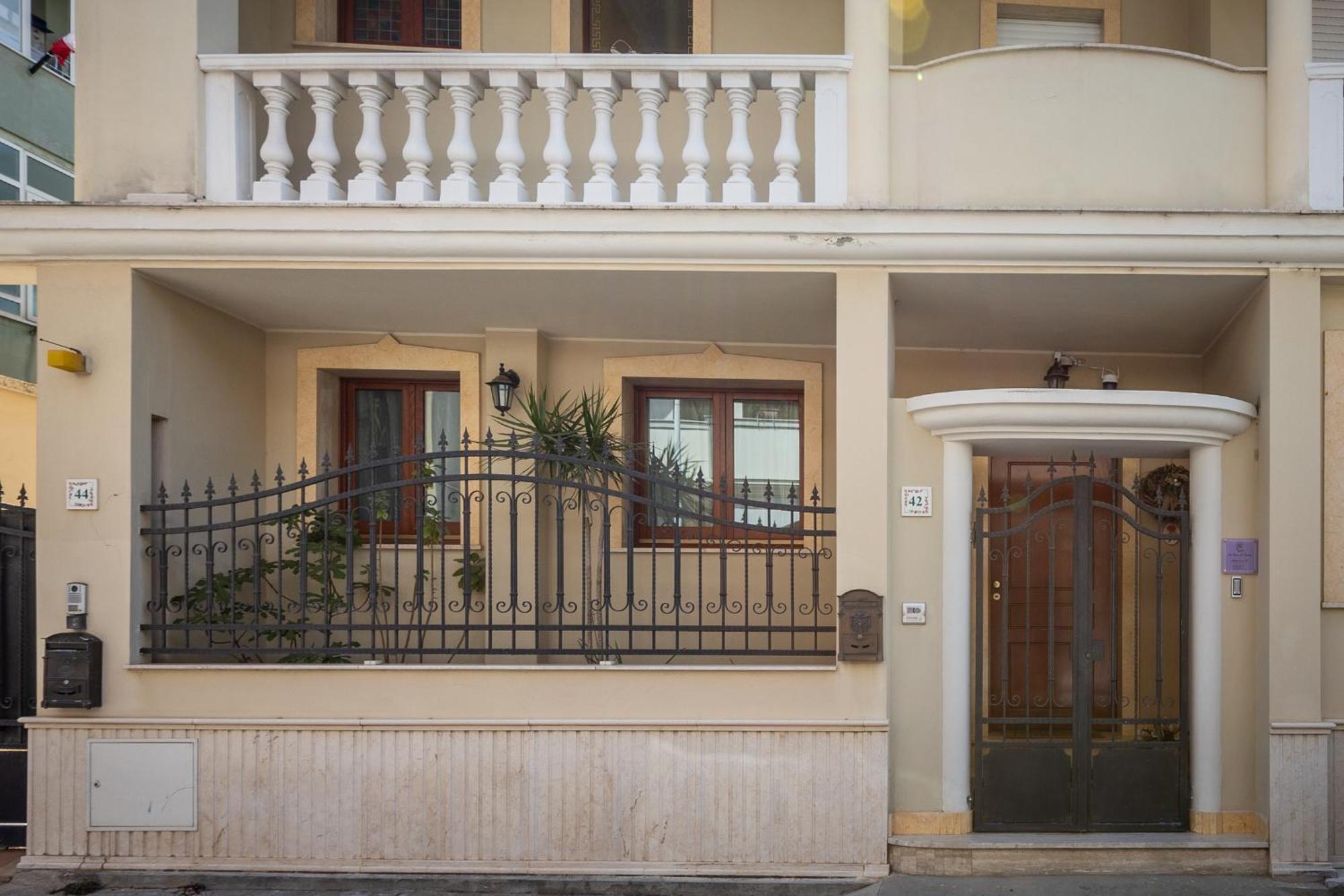 Ferienwohnung La Casa Di Tonina Quartu SantʼElena Exterior foto